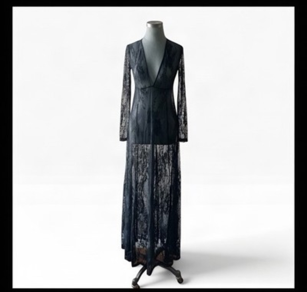 Forever 21 Black Sheer Lace Long Sleeve Maxi Dress Womens Size M NWOT
